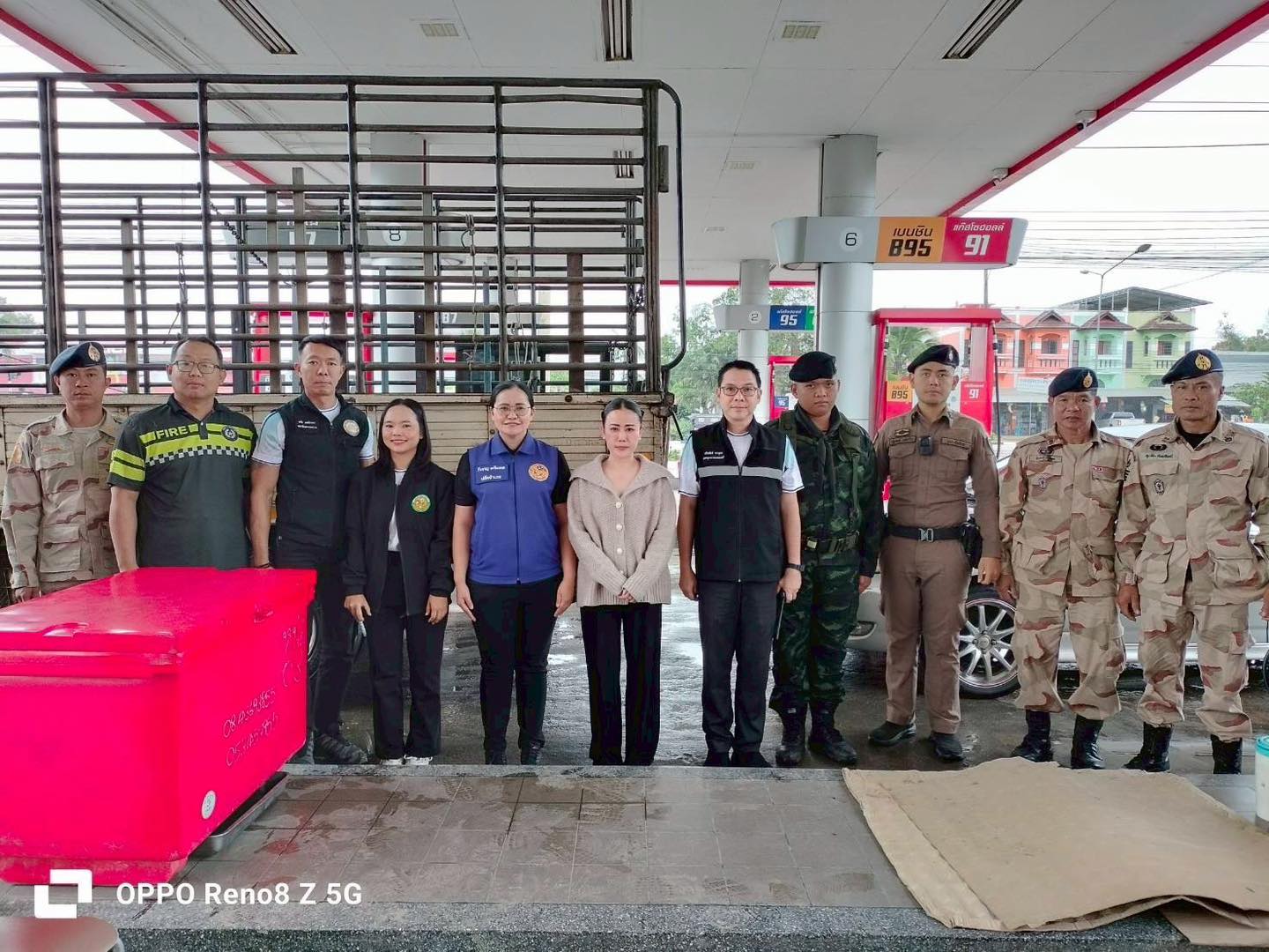 อำเภอไชยปราการ  จังหวัดเชียงใหม่  ออกตรวจติดตาม เฝ้าระวัง สถานีเติมน้ำมันในพื้นที่ 